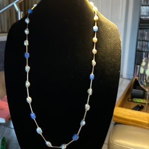 Light blue cristal and faux pearls